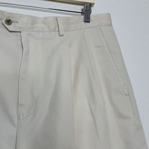Callaway Golf Shorts Mens 36x9 Pro-Spin Pleated Chino Beige Khaki Outdoor - Picture 8 of 14